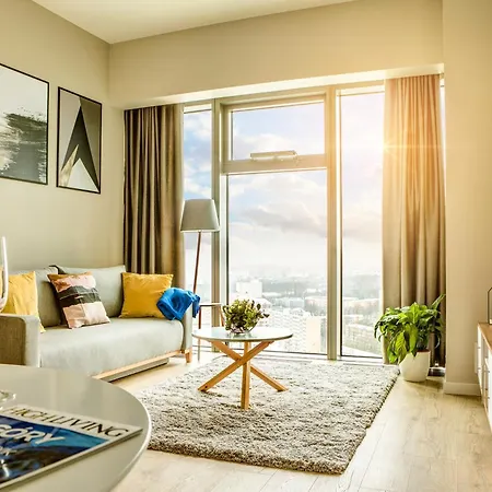 Apartamenty Sky Tower B&B Vratislav