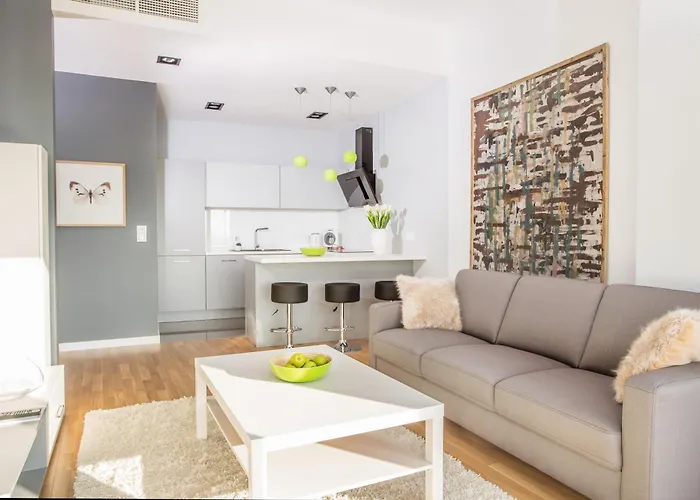 Apartamenty Sky Tower B&B Appartement *